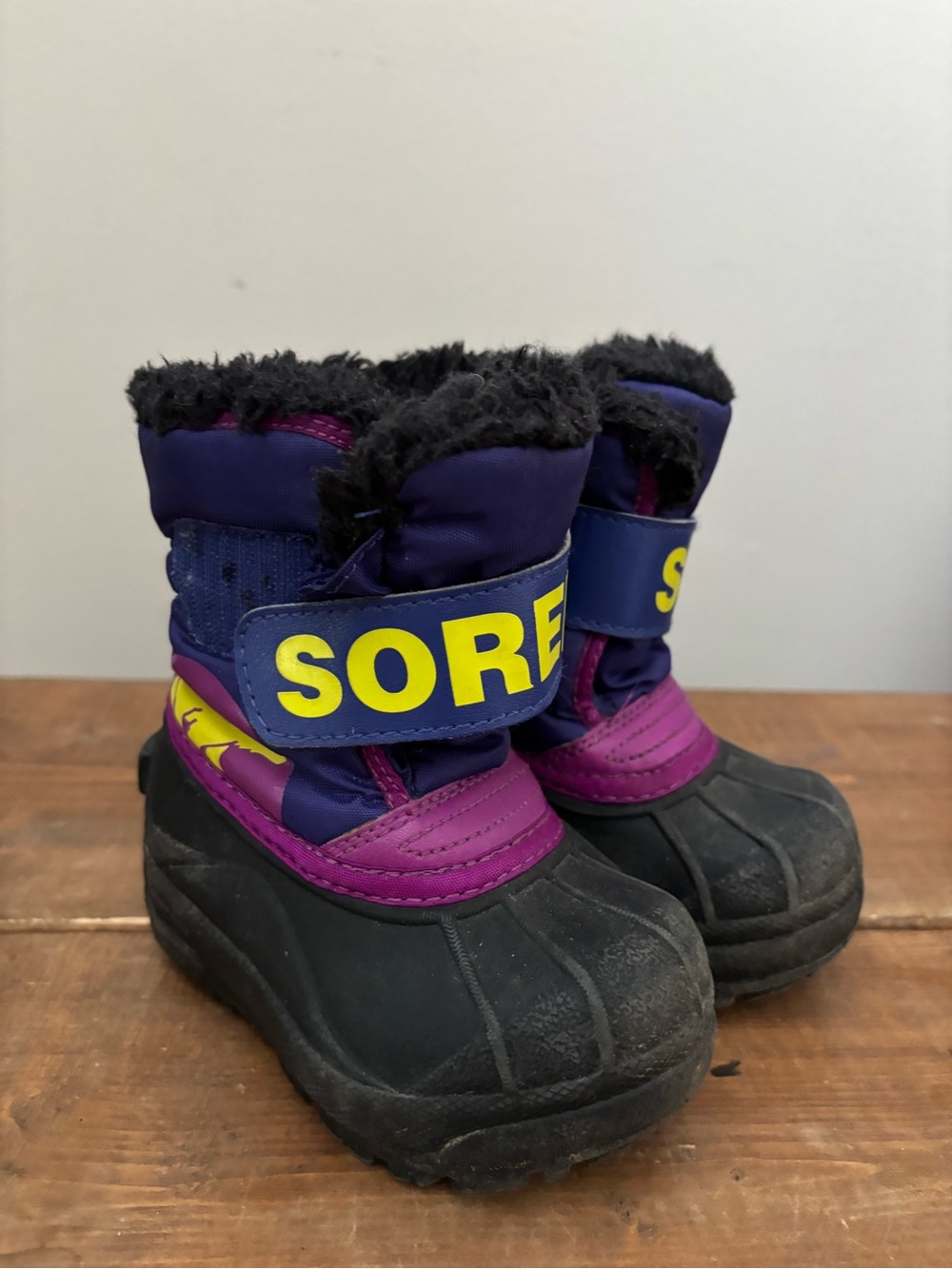 Sorel Snow Commander Kids' Purple Winter Snow Boots Size 6